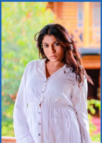 I am Meena a 21-year-old Escort,