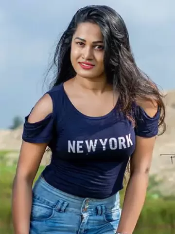 I'll suck your tool like a slave, taking you deep down into my throat