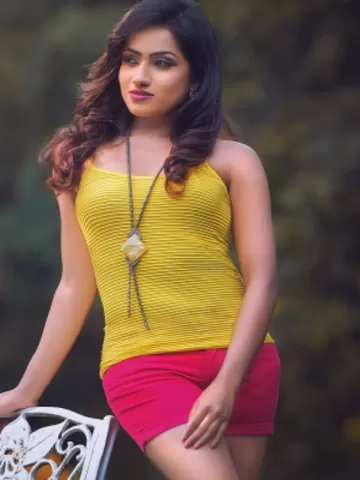 If you are interested in a sex slave, spend a night with me in Mormugao