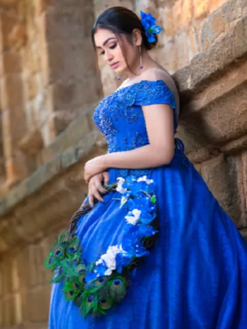 Make love with me as long as you want. I love it hard and erect