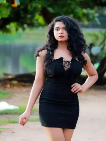 You won't be able to resist once you view my images. Meet me right now