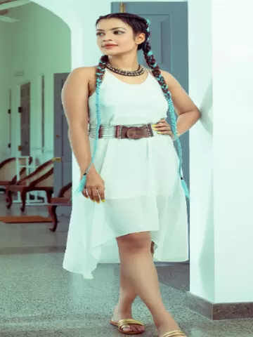 I am charming , beautiful call girl in Vasant Vihar with very sexy figure.