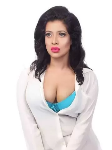 Enjoy the company of a sensual and lusty girl of New Town