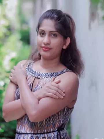 Hello ! I am Sanajana Rawat a sexy Vesu call girl.