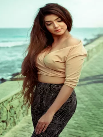 I am attractive and lovely call girl in Vijayanagar. full night enjoyment.