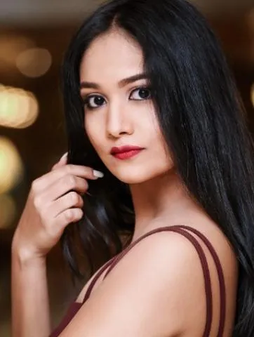 exotic and stunning new escort girl delhi